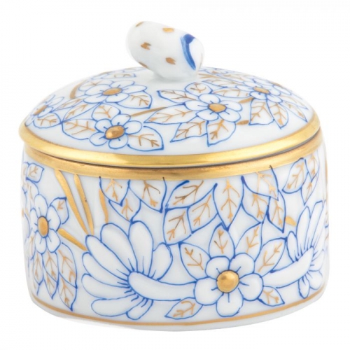 Round Relief Box With Berry Blue